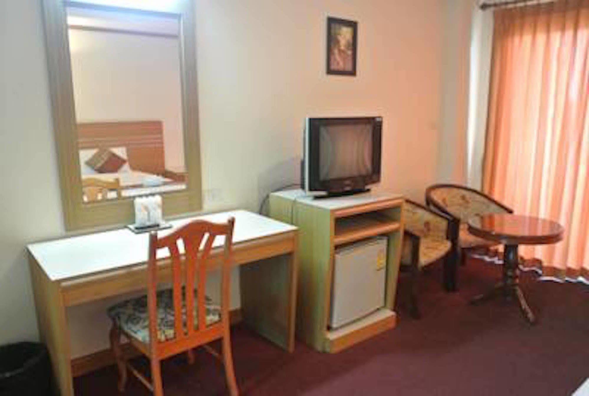 Chaikana Thani Hotel Phatthalung Extérieur photo