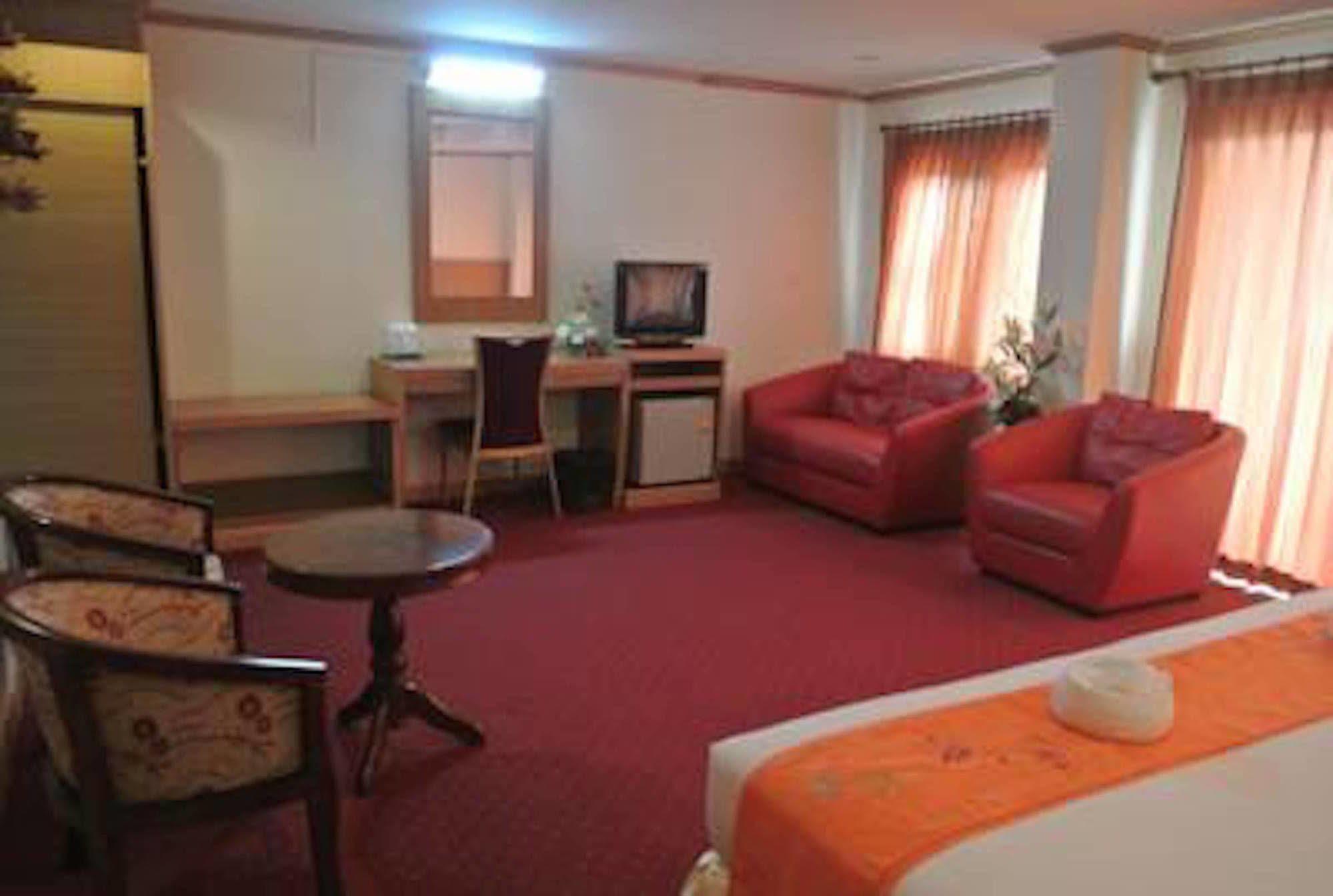Chaikana Thani Hotel Phatthalung Extérieur photo